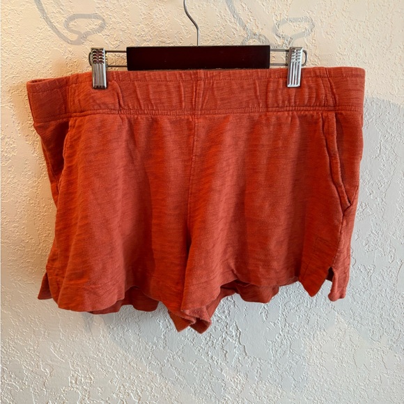 Universal Thread Rust-Red Cropped Short-Sleeve Tee - Picture 3 of 5